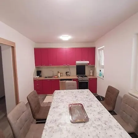 Apartmens House Apartment