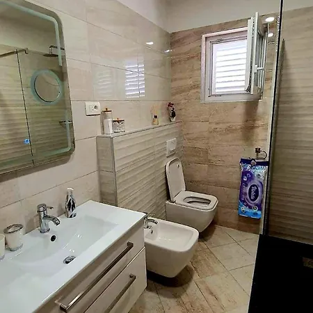 Apartmens House Apartment Omis